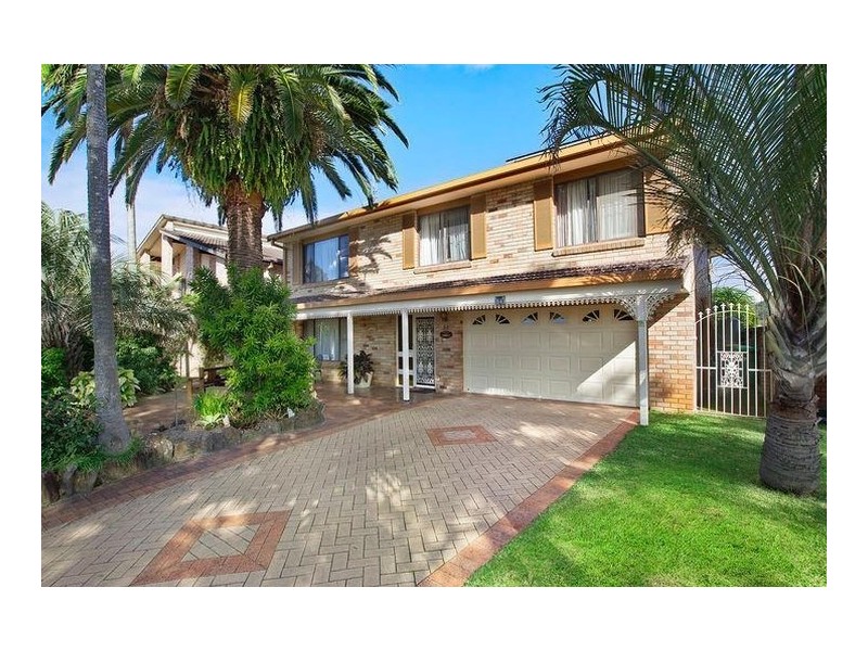 84 Helmsman Boulevard, St Huberts Island NSW 2257