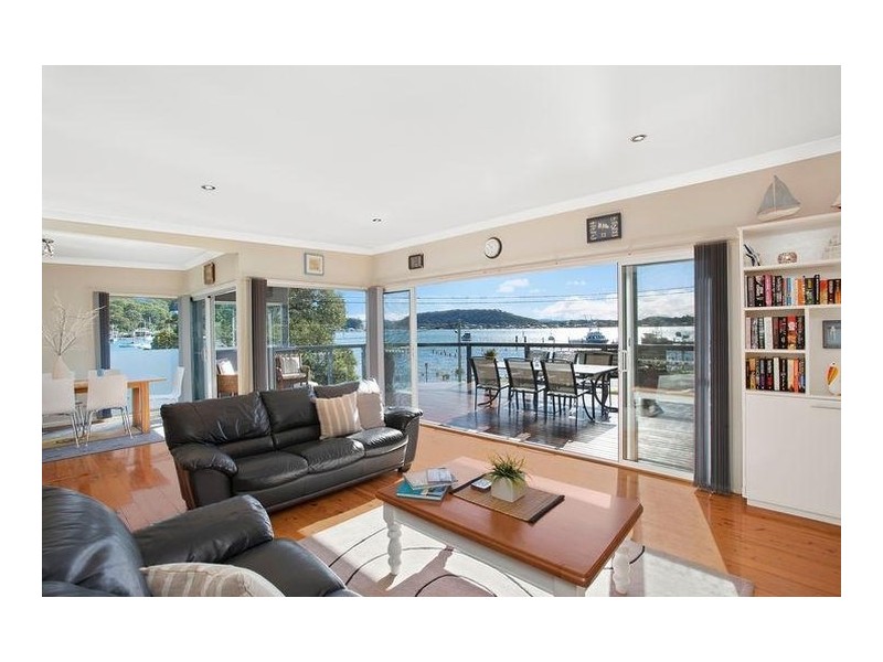 6 Pretty Beach Road, Pretty Beach NSW 2257