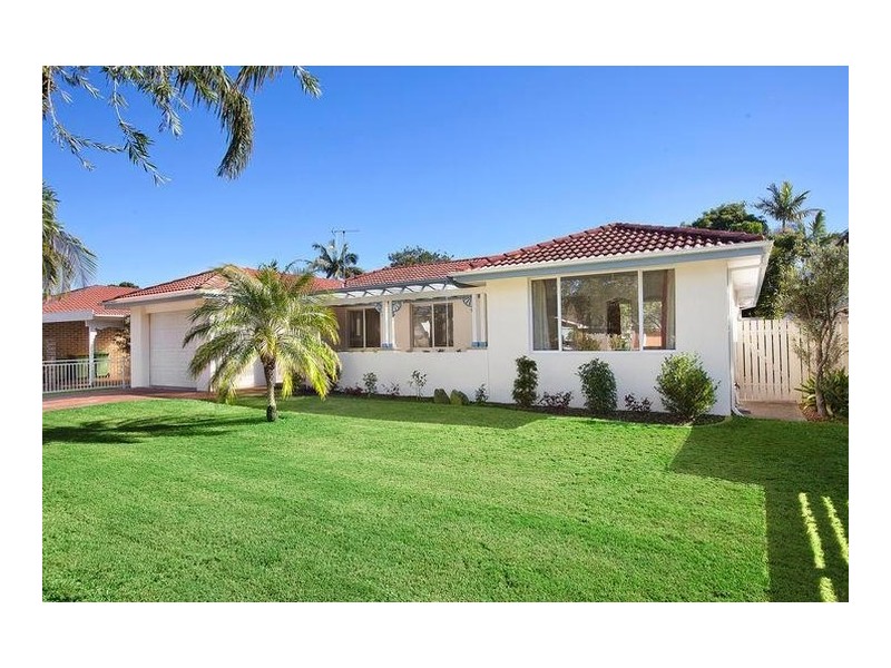 24 Nautilus Crescent, St Huberts Island NSW 2257