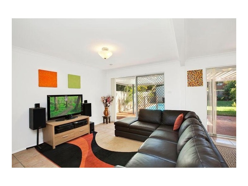 24 Nautilus Crescent, St Huberts Island NSW 2257