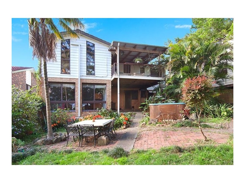 8 Llewellyn Street, Saratoga NSW 2251