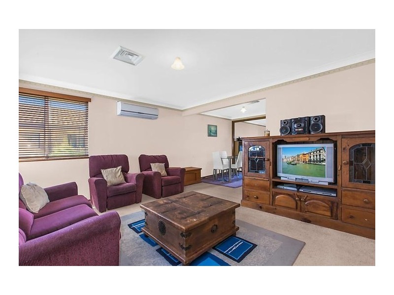50 Robin Crescent, Woy Woy NSW 2256