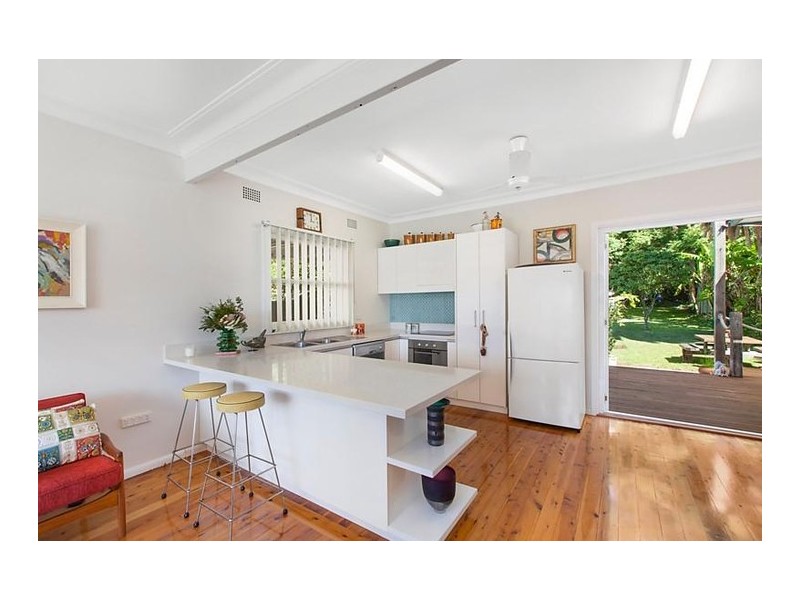 5 Oak Street, Blackwall NSW 2256