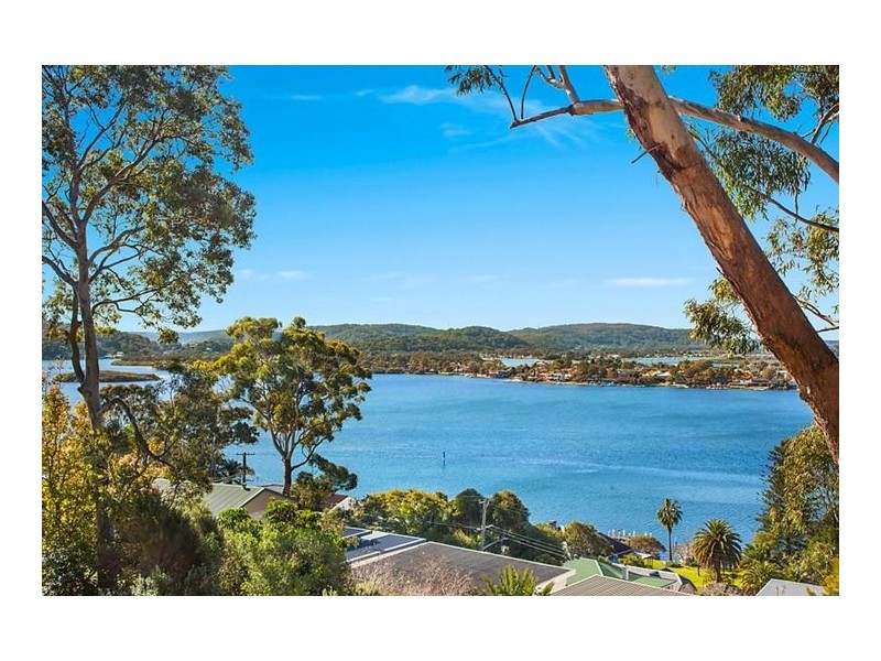 37 Bay View Crescent, Blackwall NSW 2256