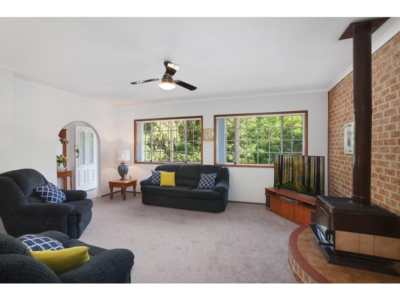 6 Jopson Close, Umina Beach NSW 2257