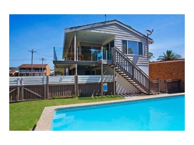 136 Booker Bay Road, Booker Bay NSW 2257
