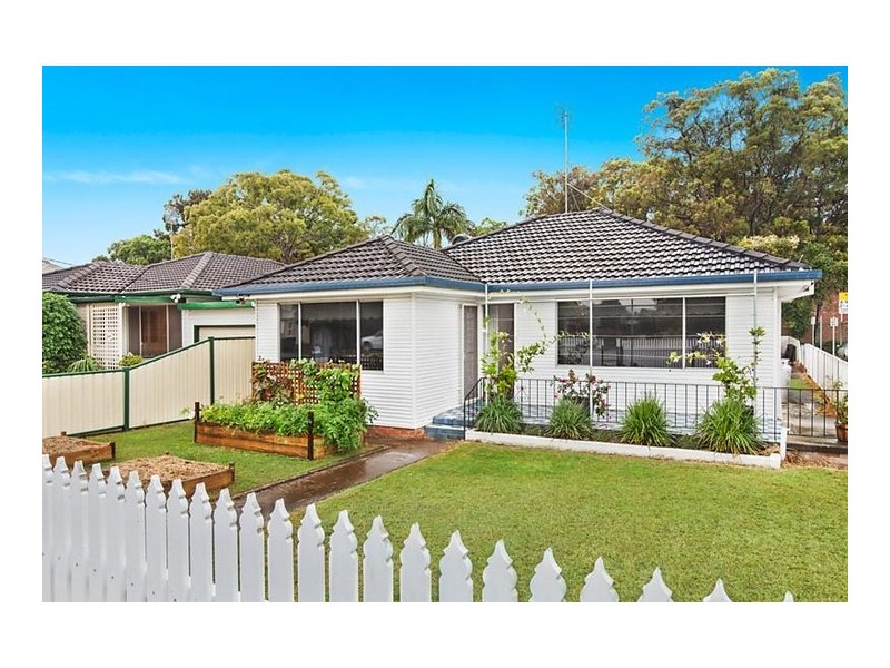 218 Ocean Beach Road, Woy Woy NSW 2256