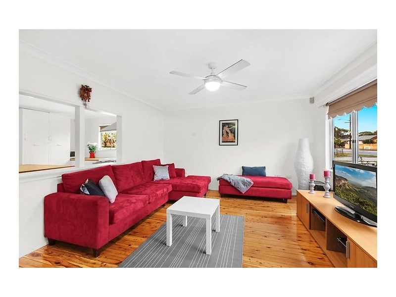 218 Ocean Beach Road, Woy Woy NSW 2256