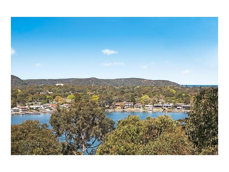16 Gabagong Road, Horsfield Bay NSW 2256