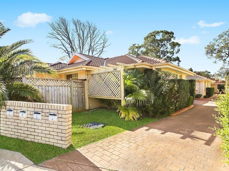 1/190 Blackwall Road, Woy Woy NSW 2256