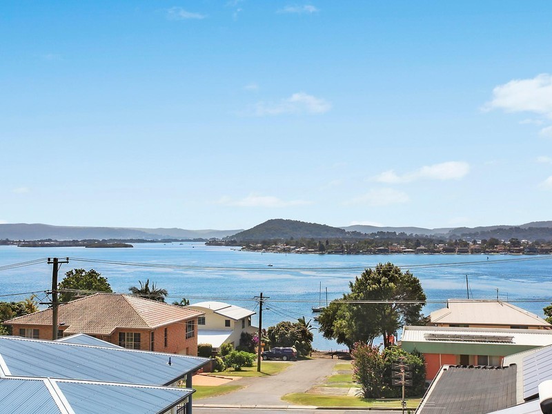 13 Baldwin Close, Blackwall NSW 2256