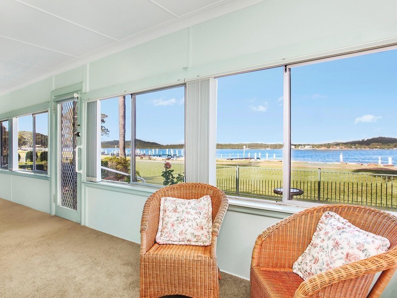 102 North Burge Road, Woy Woy NSW 2256