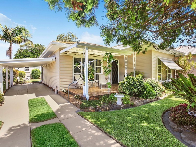 20  Cambridge Street, Umina Beach NSW 2257