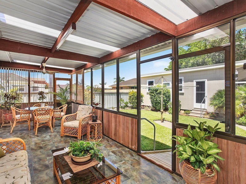 20  Cambridge Street, Umina Beach NSW 2257