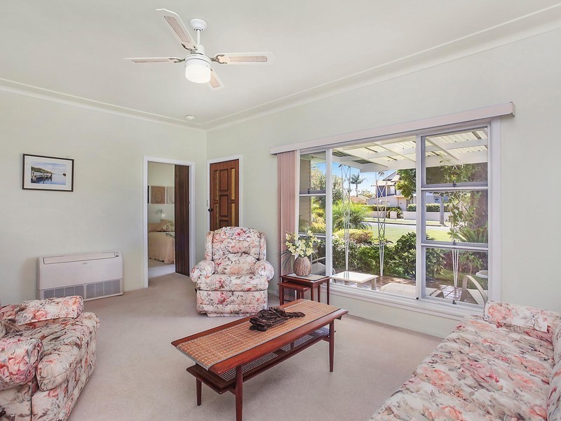 20  Cambridge Street, Umina Beach NSW 2257