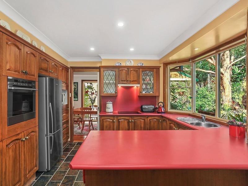 69 Kingsview Drive, Umina Beach NSW 2257