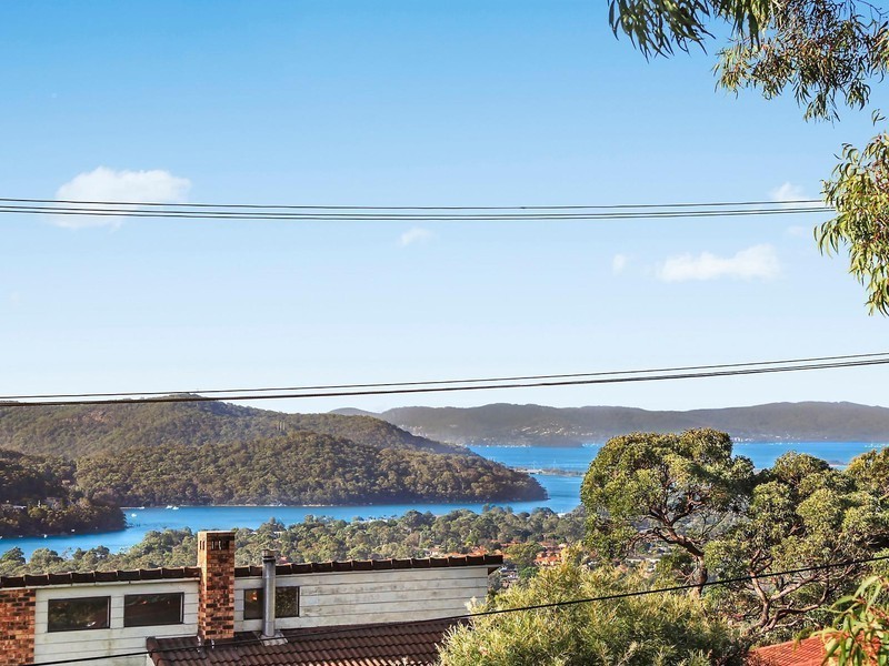 69 Kingsview Drive, Umina Beach NSW 2257