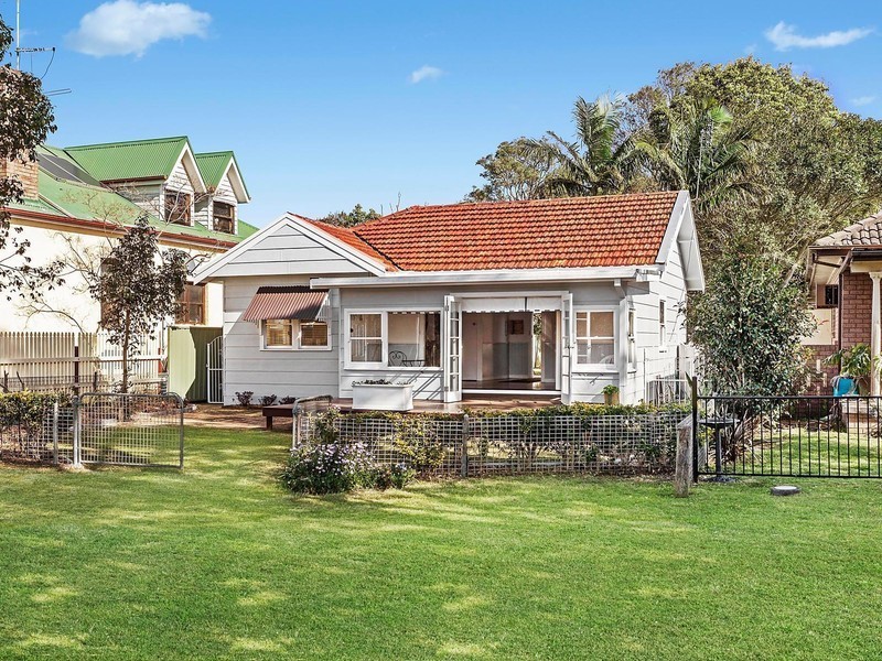 310 Burge Road, Woy Woy NSW 2256
