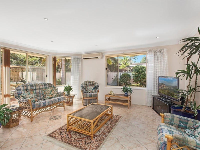 52 Janet Avenue, Umina Beach NSW 2257