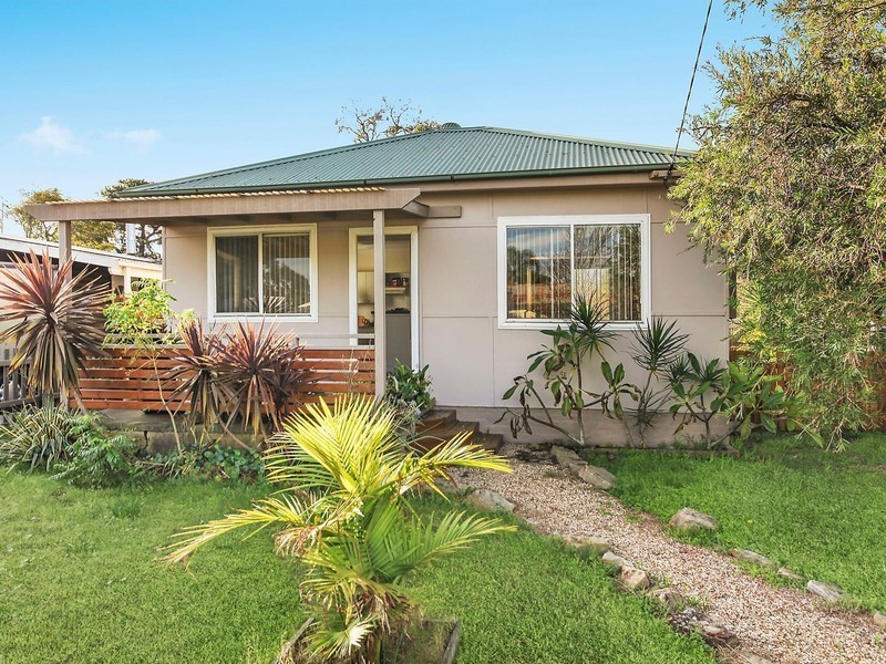 51 Brisbane Avenue, Umina Beach NSW 2257