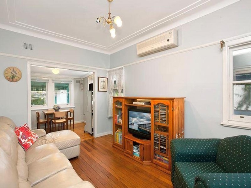 23 Australia Avenue, Umina Beach NSW 2257