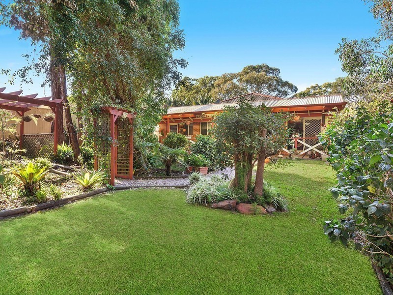11 Olive Avenue, Phegans Bay NSW 2256