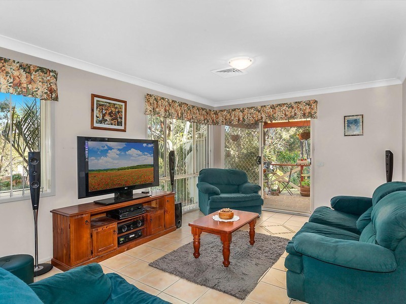 11 Olive Avenue, Phegans Bay NSW 2256