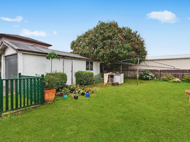 12 Flathead Road, Ettalong Beach NSW 2257