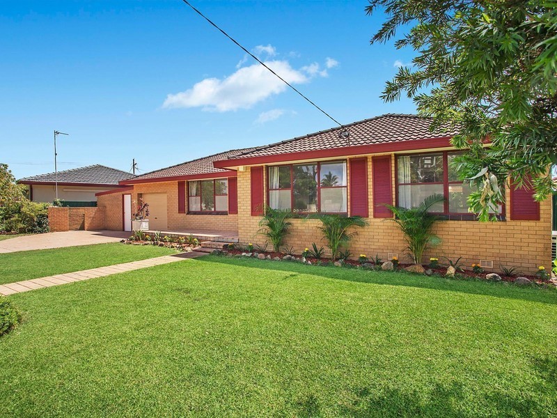 1 Daffodil Drive, Woy Woy NSW 2256
