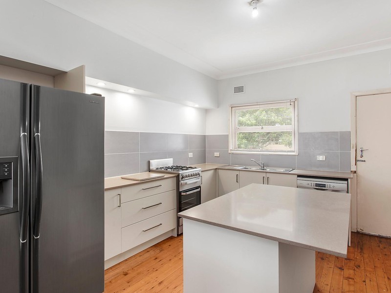 56 Robin Crescent, Woy Woy NSW 2256