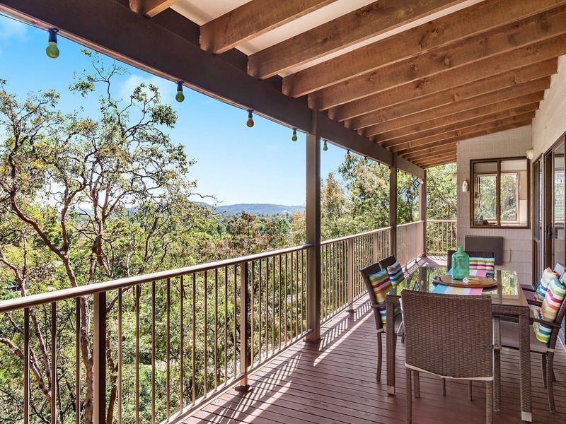 10 Greenhaven Drive, Umina Beach NSW 2257
