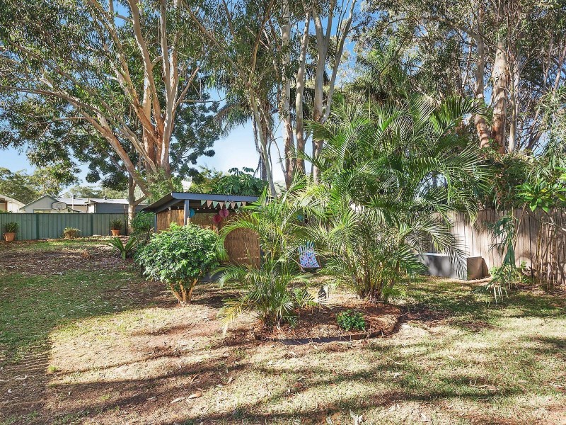 16 Trafalgar Avenue, Woy Woy NSW 2256
