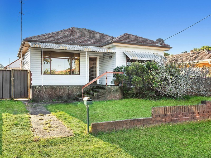 29 Moana Street, Woy Woy NSW 2256