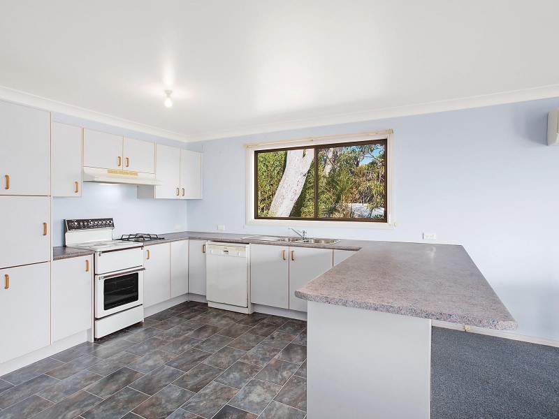 14 Mountain Ash Way, Umina Beach NSW 2257