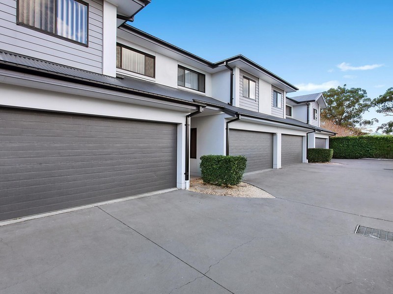 2/12 Barrenjoey Road, Ettalong Beach NSW 2257