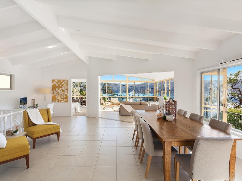 32 Heath Road, Hardys Bay NSW 2257