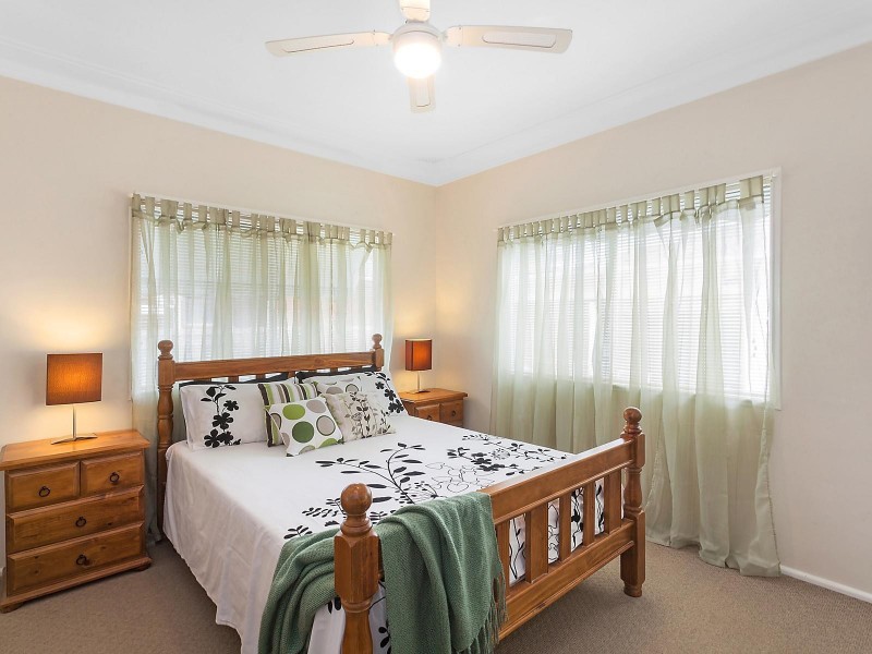 57 Robin Crescent, Woy Woy NSW 2256