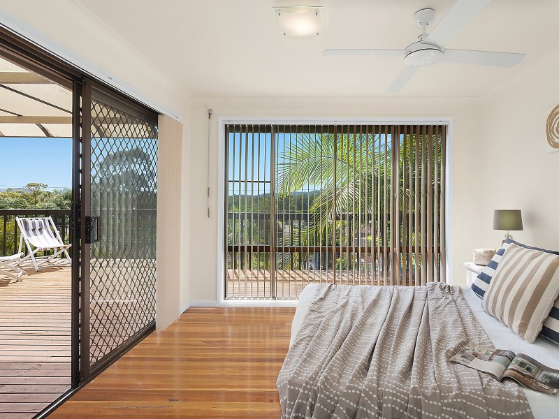 42 Shoalhaven Drive, Woy Woy NSW 2256