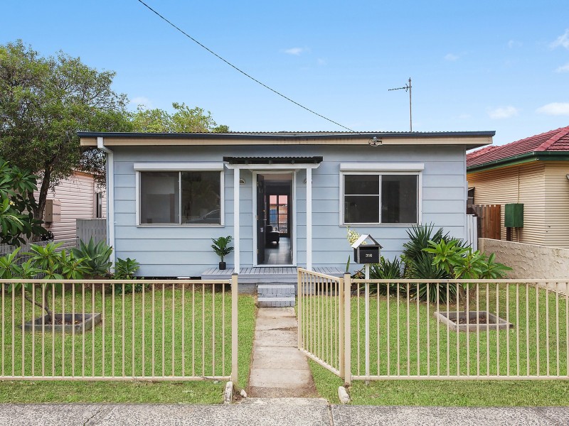 316 Ocean Beach Road, Umina Beach NSW 2257