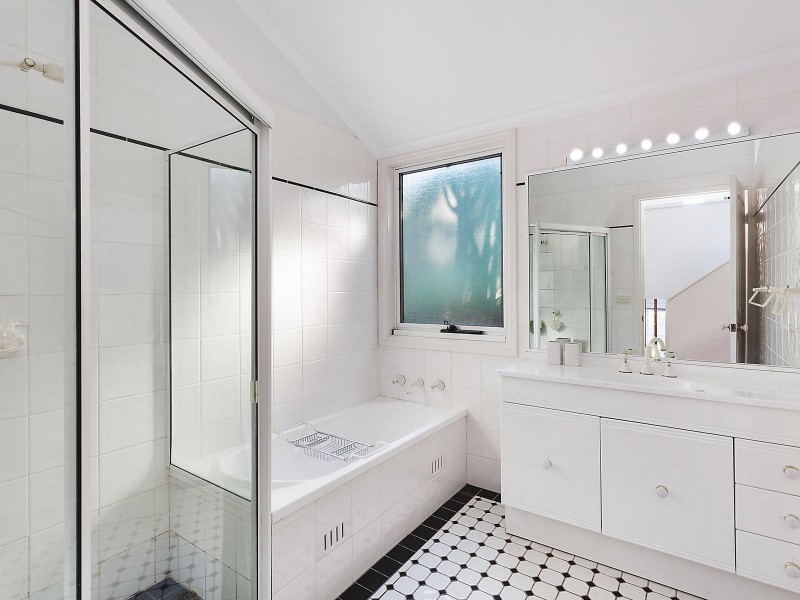 43 Horsfield Road, Horsfield Bay NSW 2256