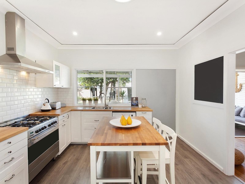 55 Dunban Road, Woy Woy NSW 2256