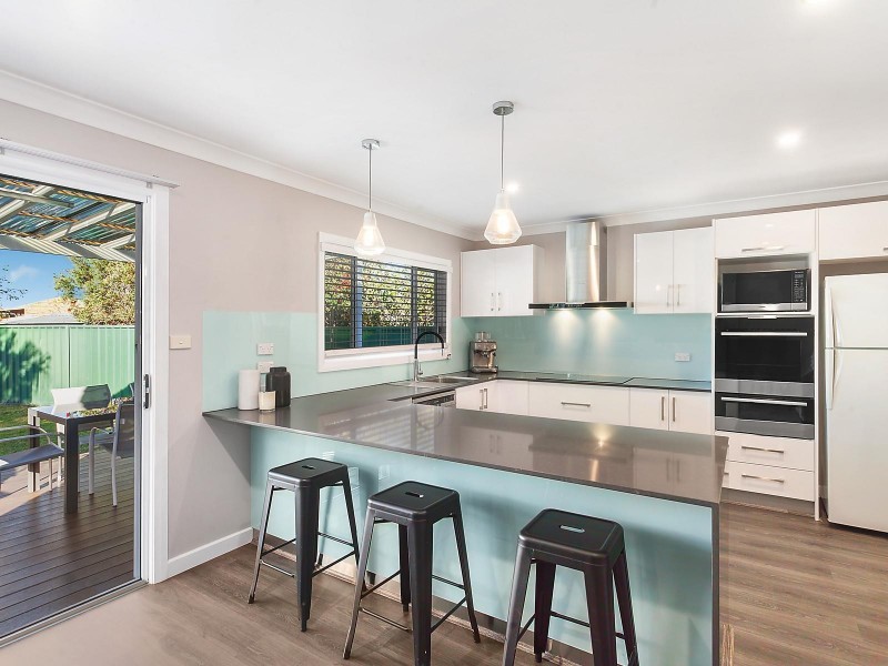 50 Robin Crescent, Woy Woy NSW 2256