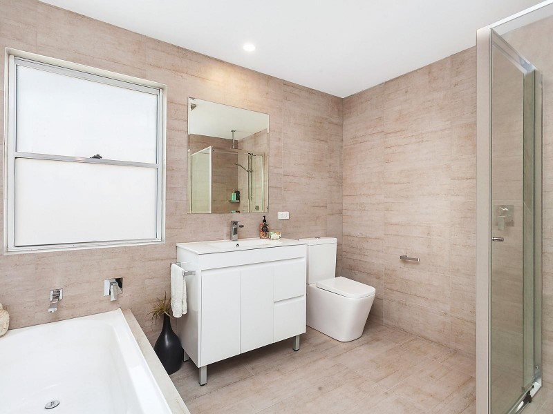 1/243 Booker Bay Road, Booker Bay NSW 2257