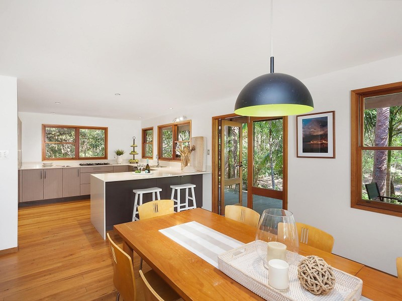 33 Tourmaline Avenue, Pearl Beach NSW 2256