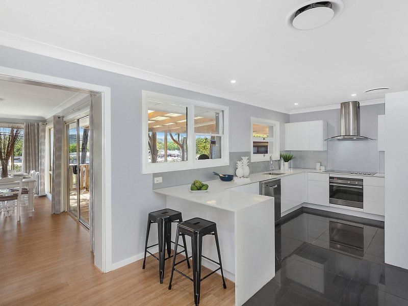 21 Kimpton Place, Wyoming NSW 2250