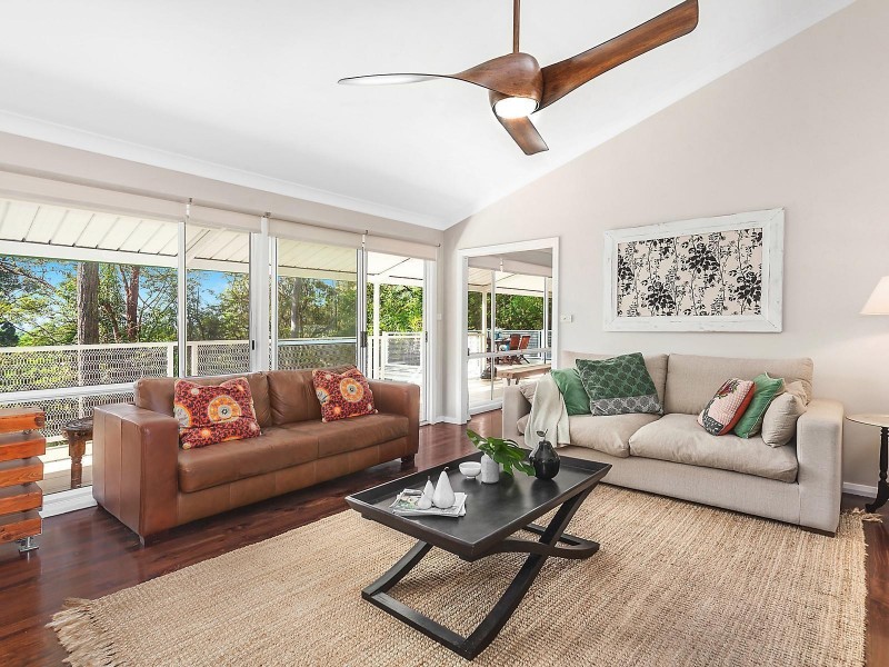 14 Greenhaven Drive, Umina Beach NSW 2257