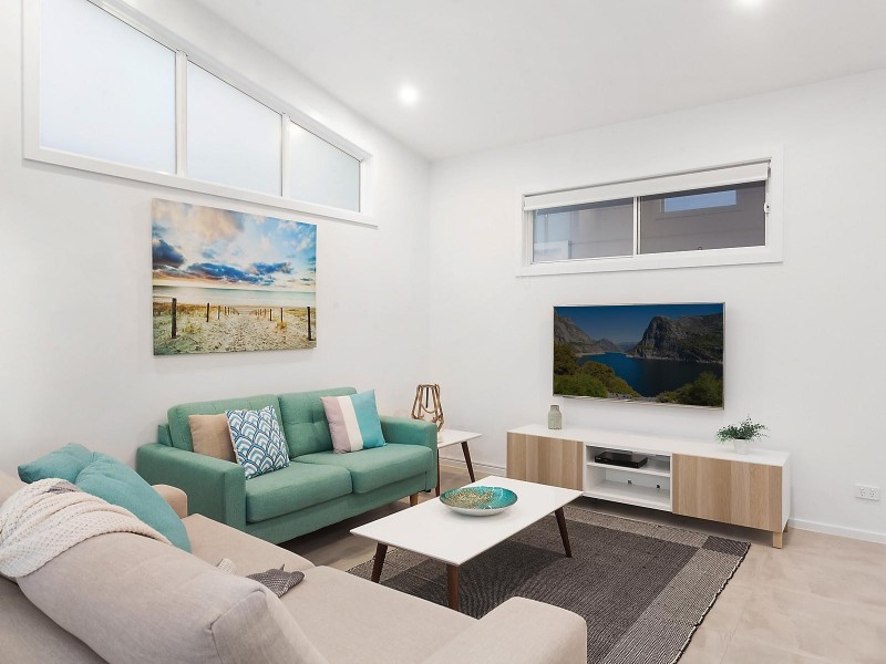 35 Broken Bay Road, Ettalong Beach NSW 2257