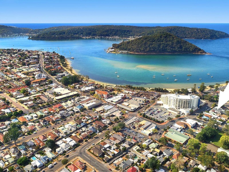35 Broken Bay Road, Ettalong Beach NSW 2257