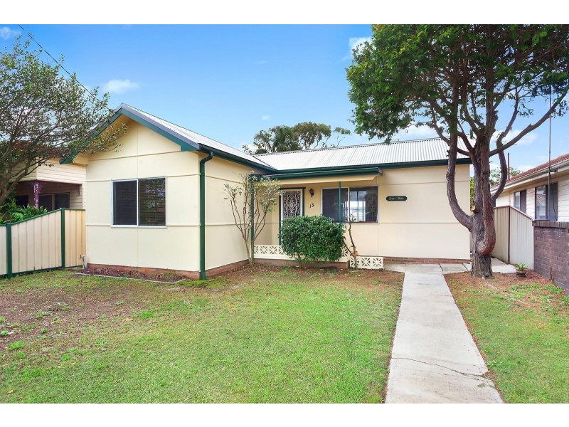 13 Lone Pine Avenue, Umina Beach NSW 2257