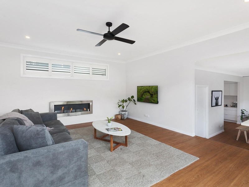50 Barrenjoey Road, Ettalong Beach NSW 2257